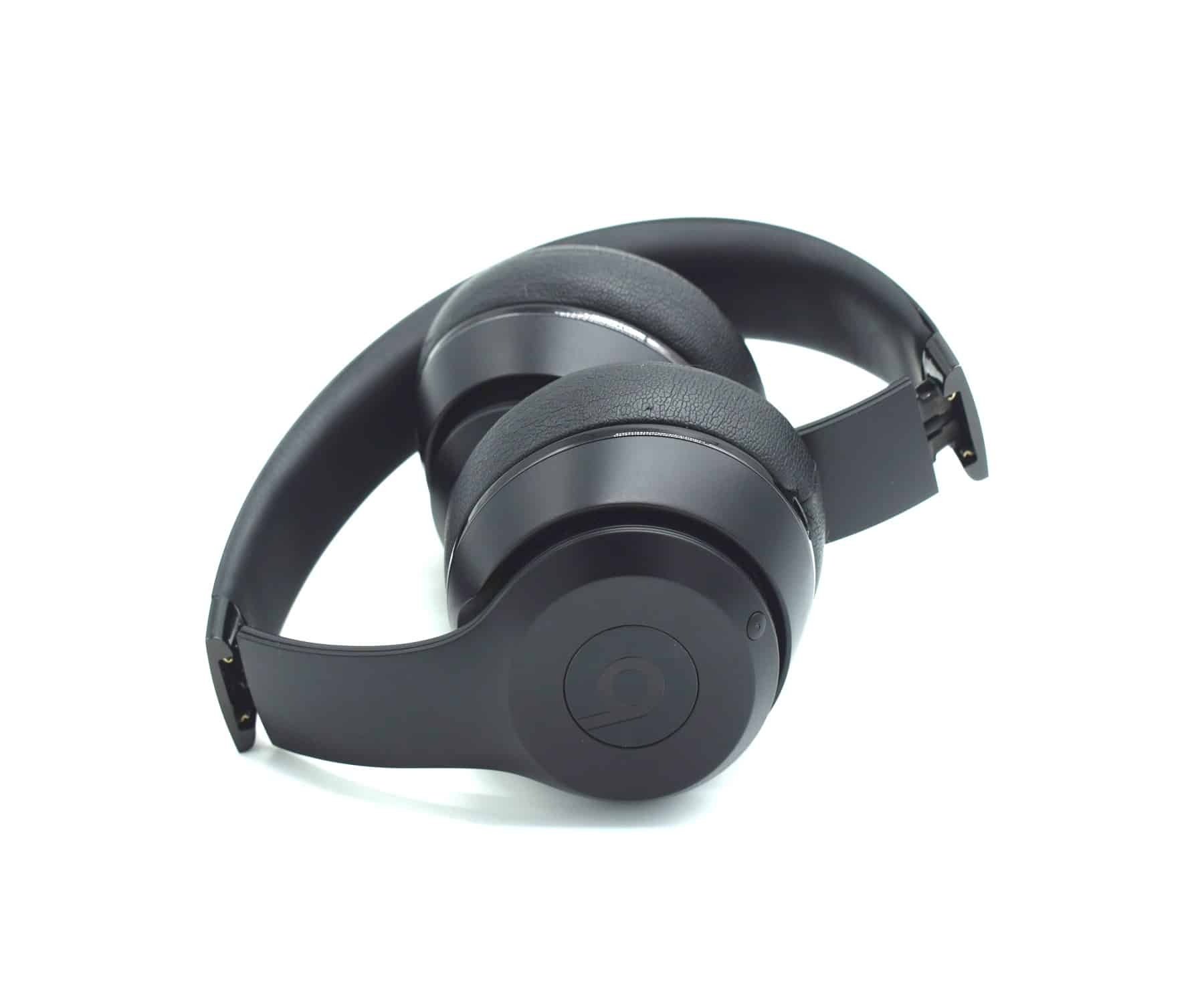 Beats by Dr Dre Solo 3.0 Wireless Bluetooth Headphones Gloss Black ...