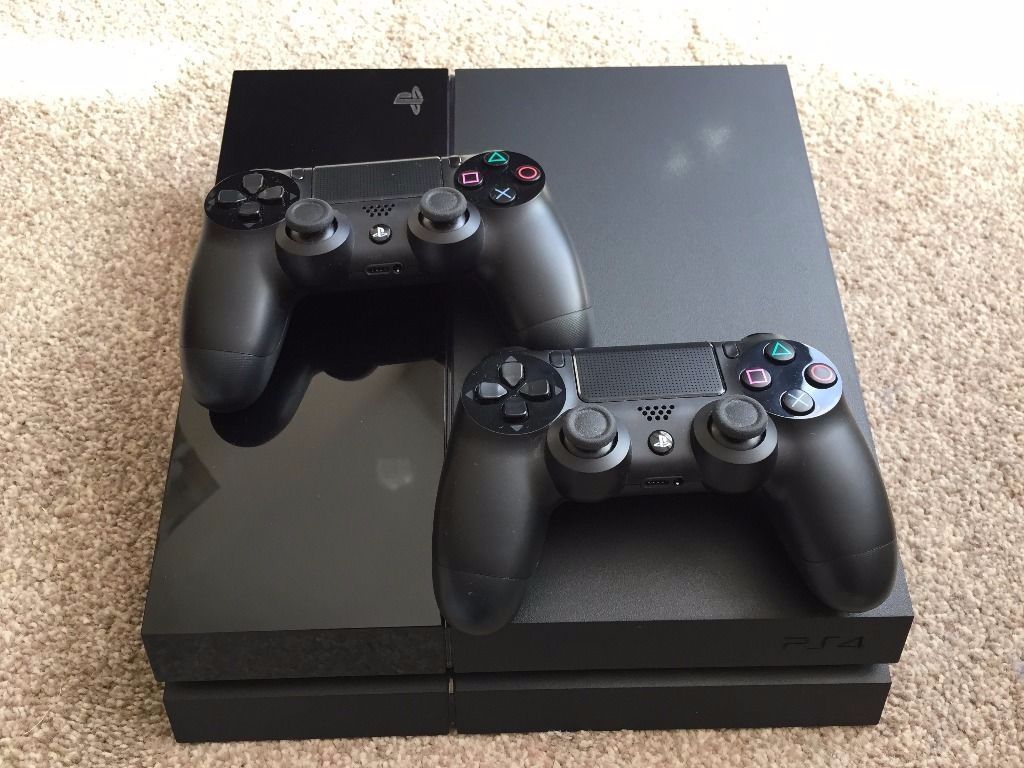 Just Arrived!!! PS4 Console Fat With 2 Pads Available ...