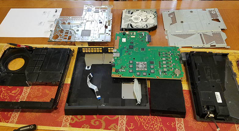 Orig launch day PS4: Maybe time to do a teardown ...