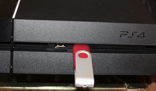 Plan ahead: Install PS4 firmware v1.5 to a USB stick right now
