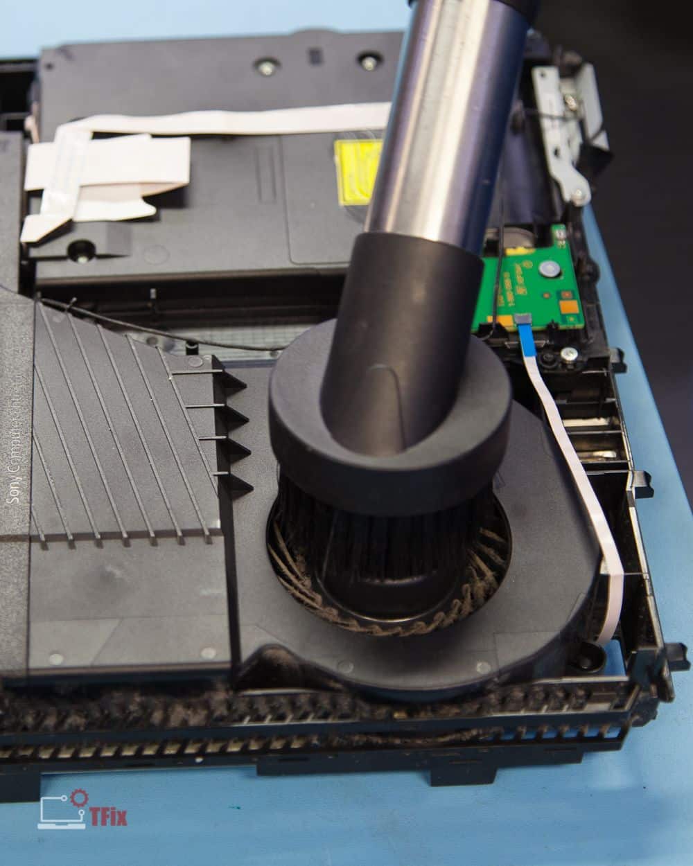 PlayStation 4 overheating repair #ps4 #xboxone #ps3 #playstation #xbox ...