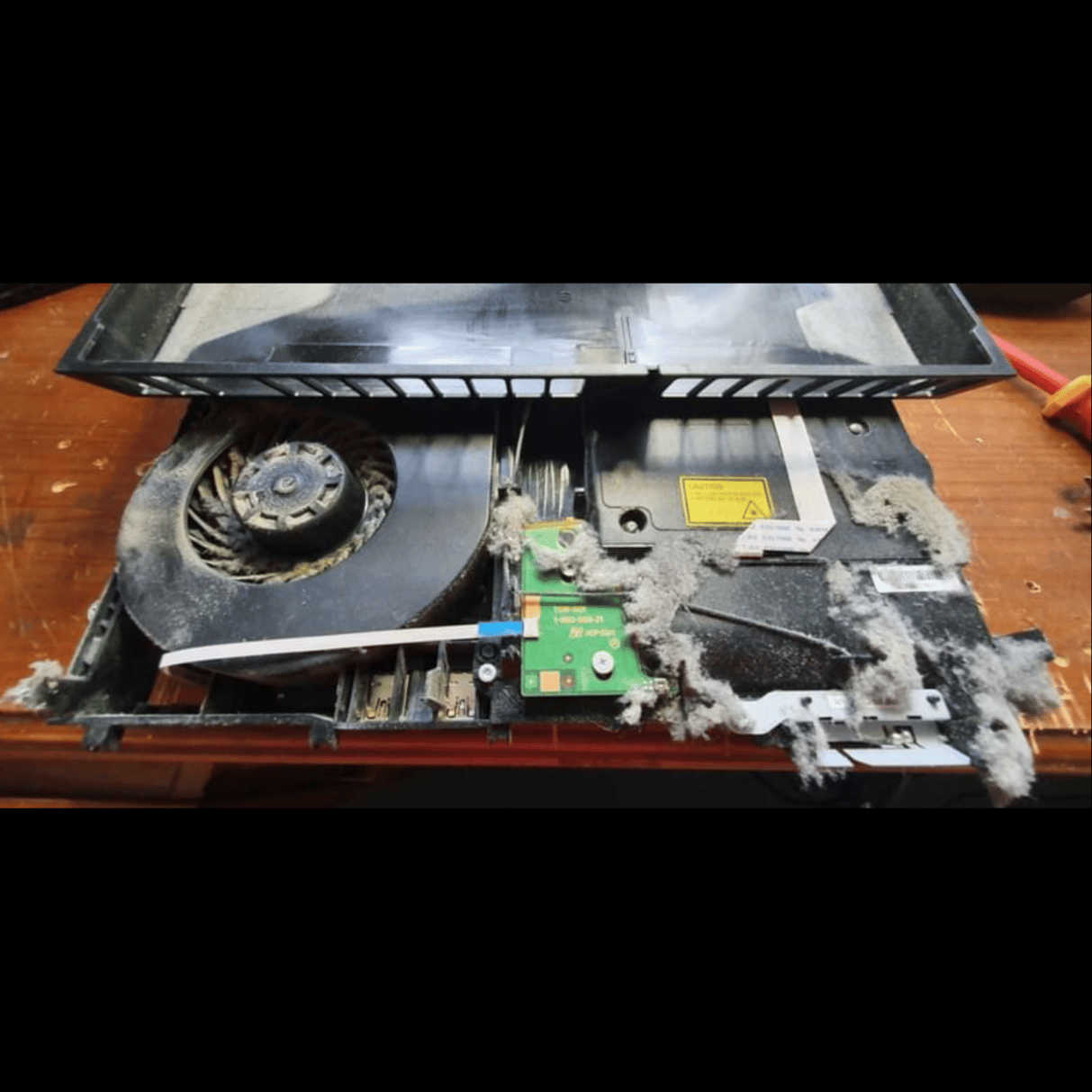 PS4 Pro Playstation 4 Clean Out And Service  KittDigital